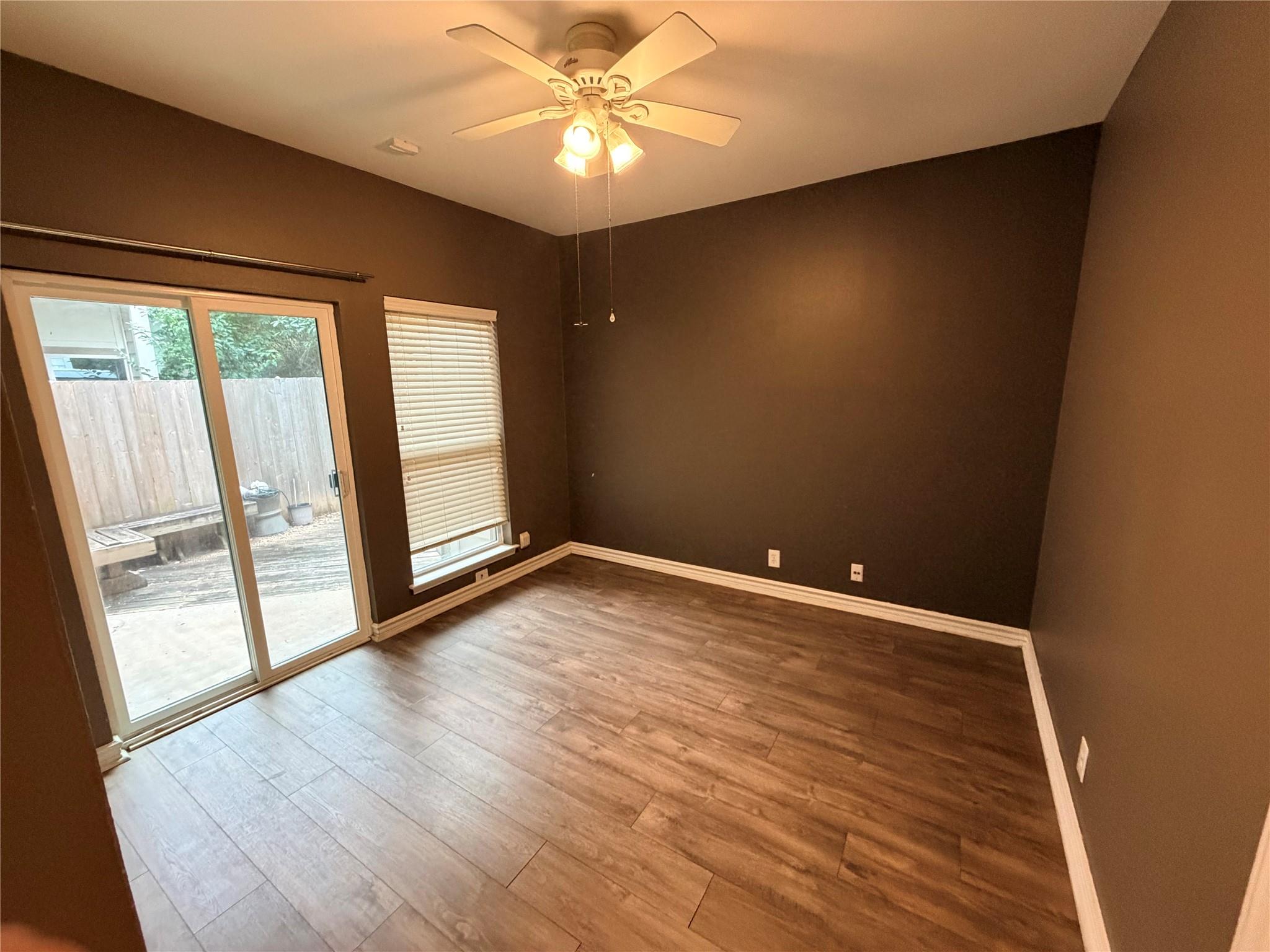 6600 Valleyside Rd #d-20 Property Photo 10