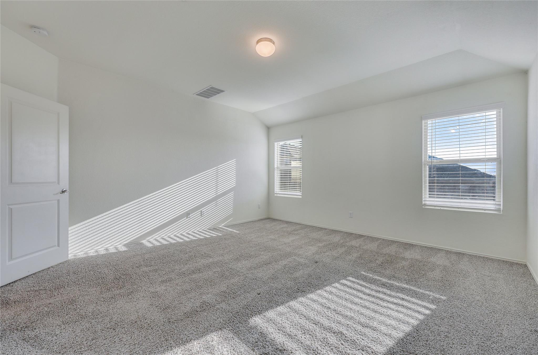 21409 Wilmiller Ln Property Photo 4