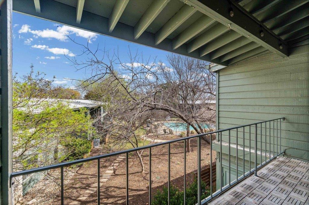 1304 Mariposa Dr #206 Property Photo 12