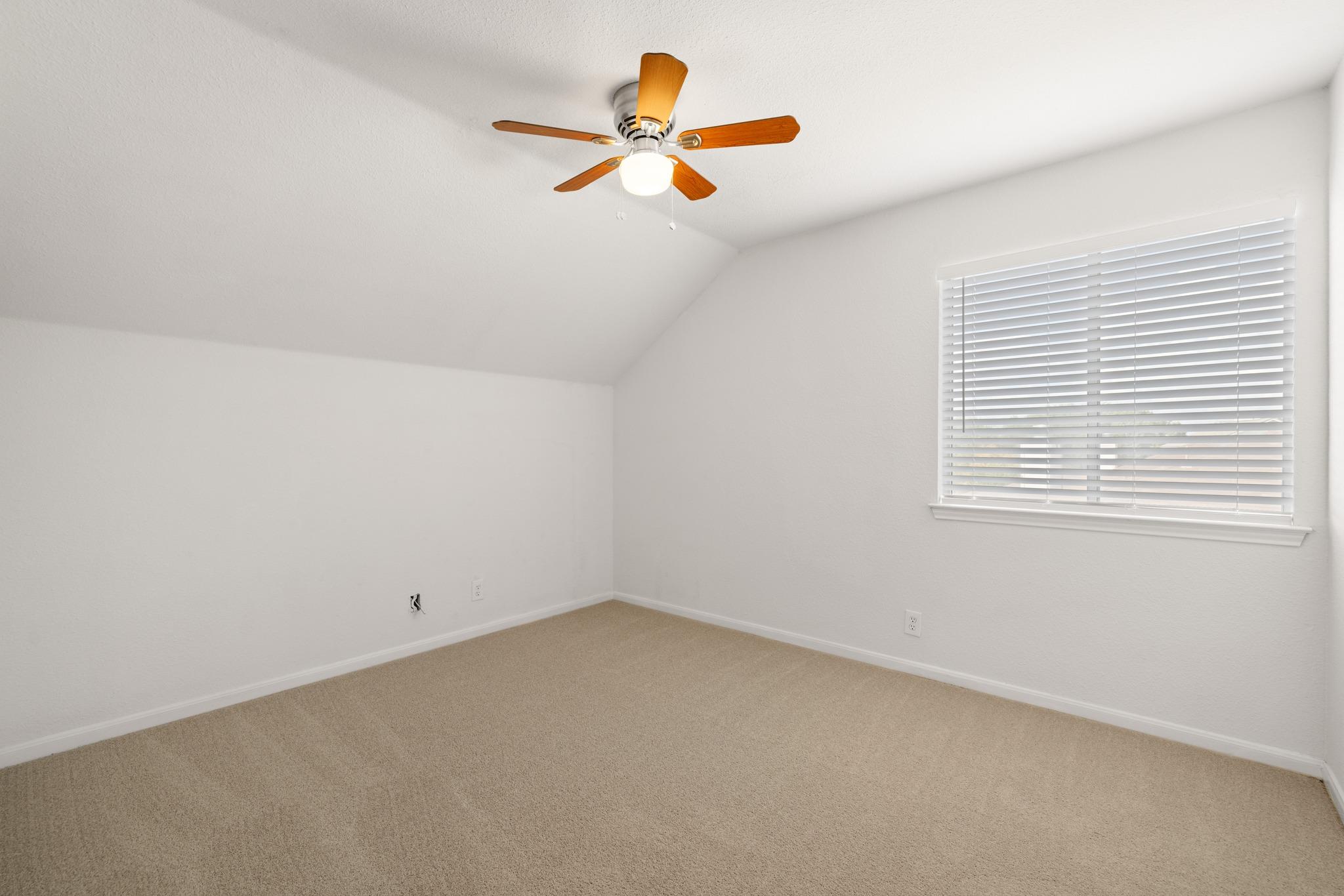 18 Azalea Dr Property Photo 23