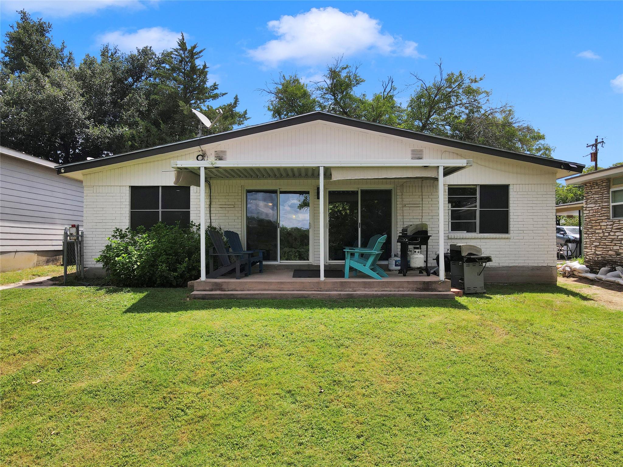 4718 River Oaks Dr Property Photo 5