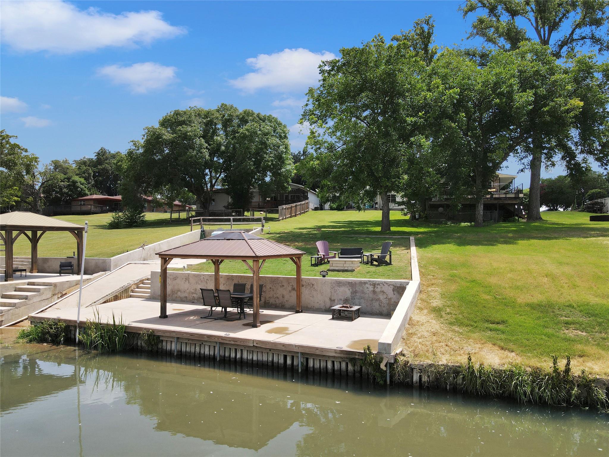 4718 River Oaks Dr Property Photo 28