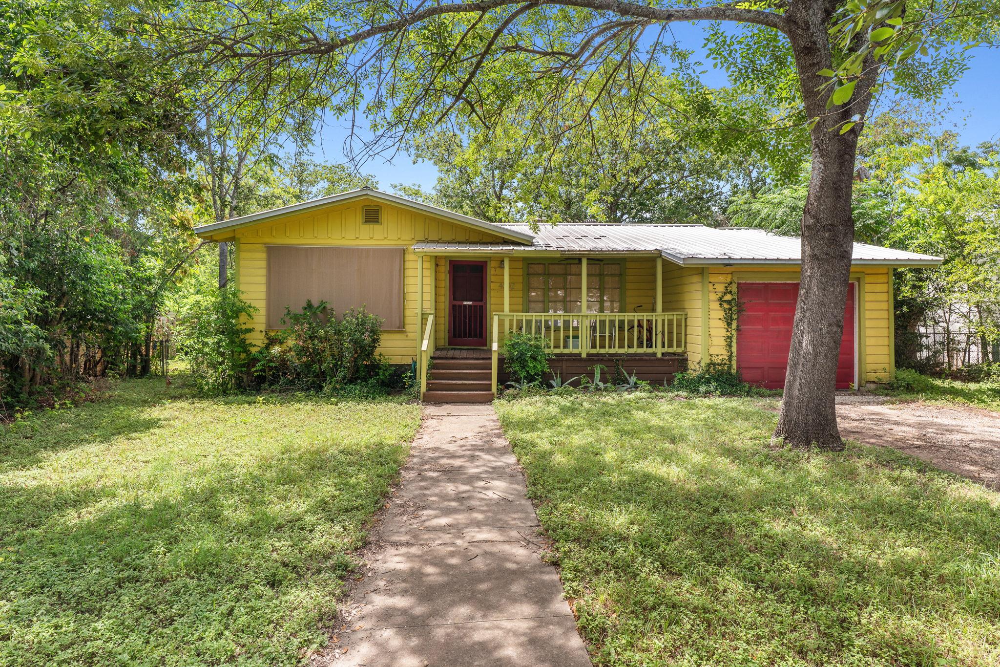 4602 Richmond Ave Property Photo 1