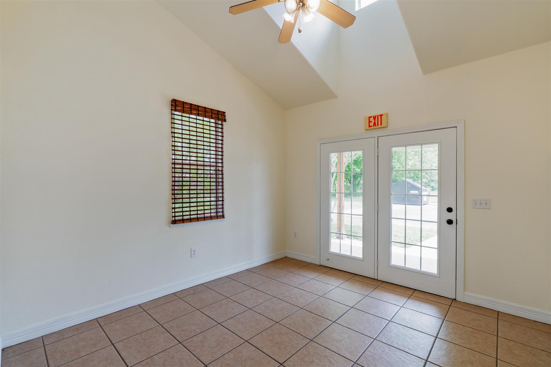 3000 Joe Dimaggio Blvd 23 Property Photo 3