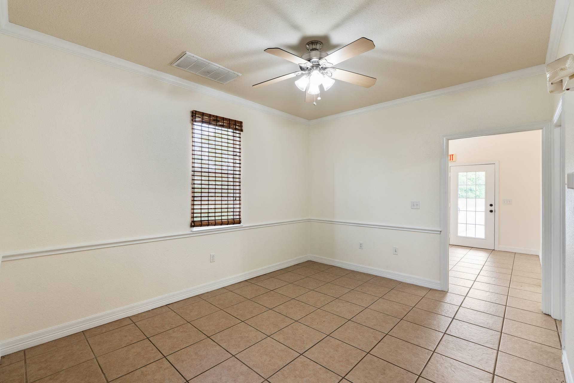 3000 Joe Dimaggio Blvd 23 Property Photo 6
