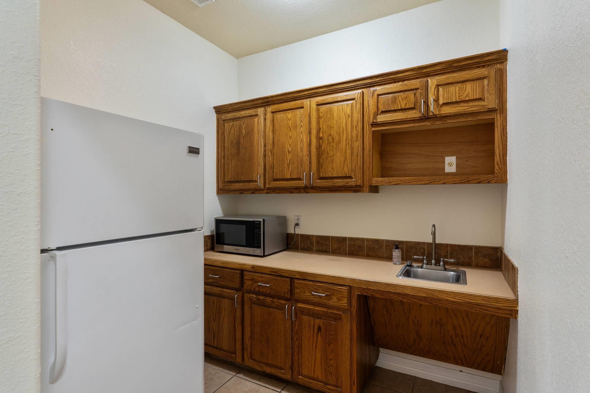 3000 Joe Dimaggio Blvd 23 Property Photo 8