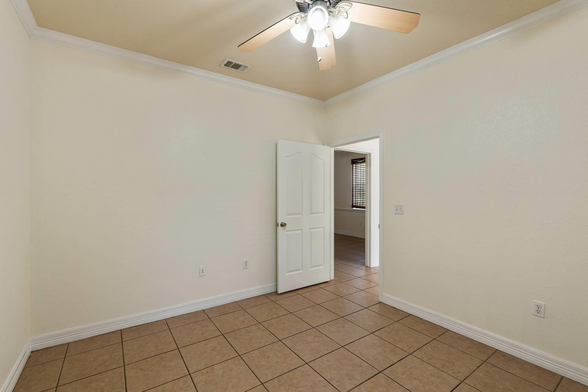 3000 Joe Dimaggio Blvd 23 Property Photo 16