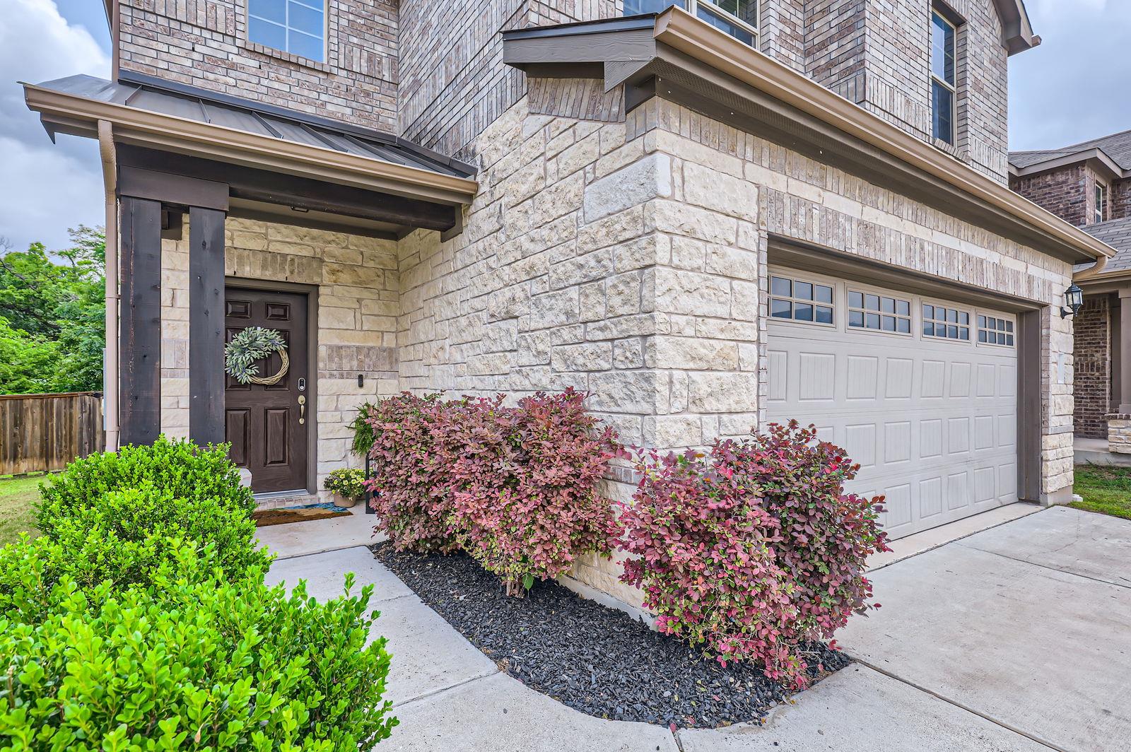 1051 Kenney Fort Xing 56 Property Photo