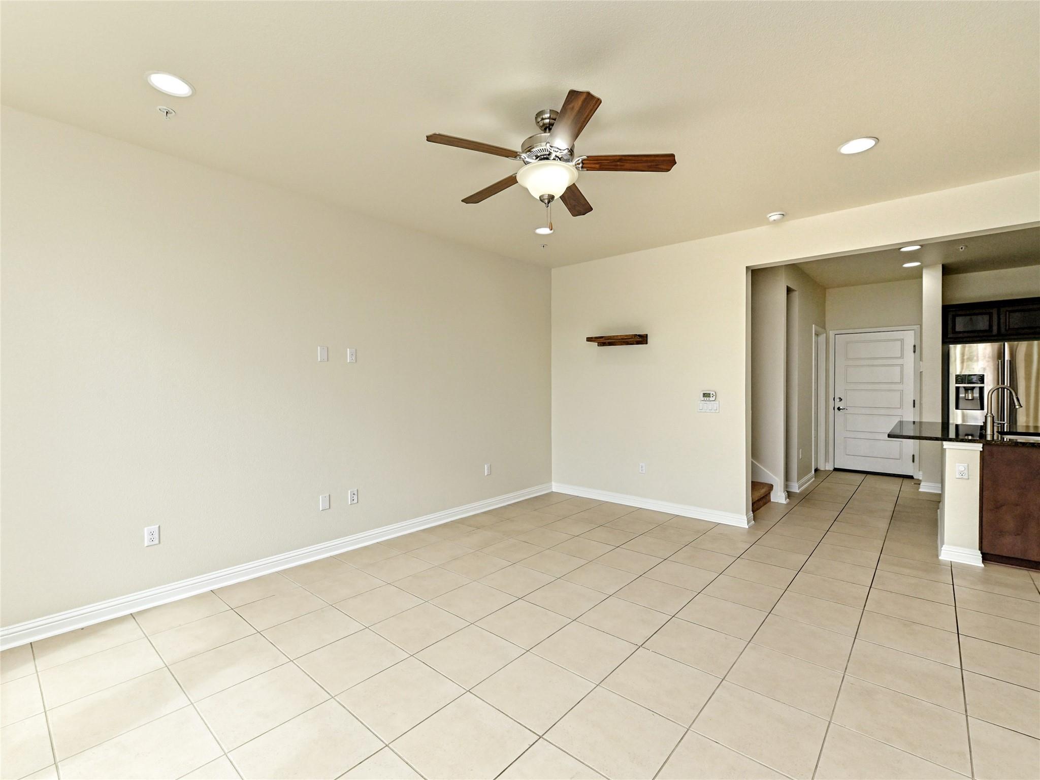 6814 E Riverside Dr #63 Property Photo 6