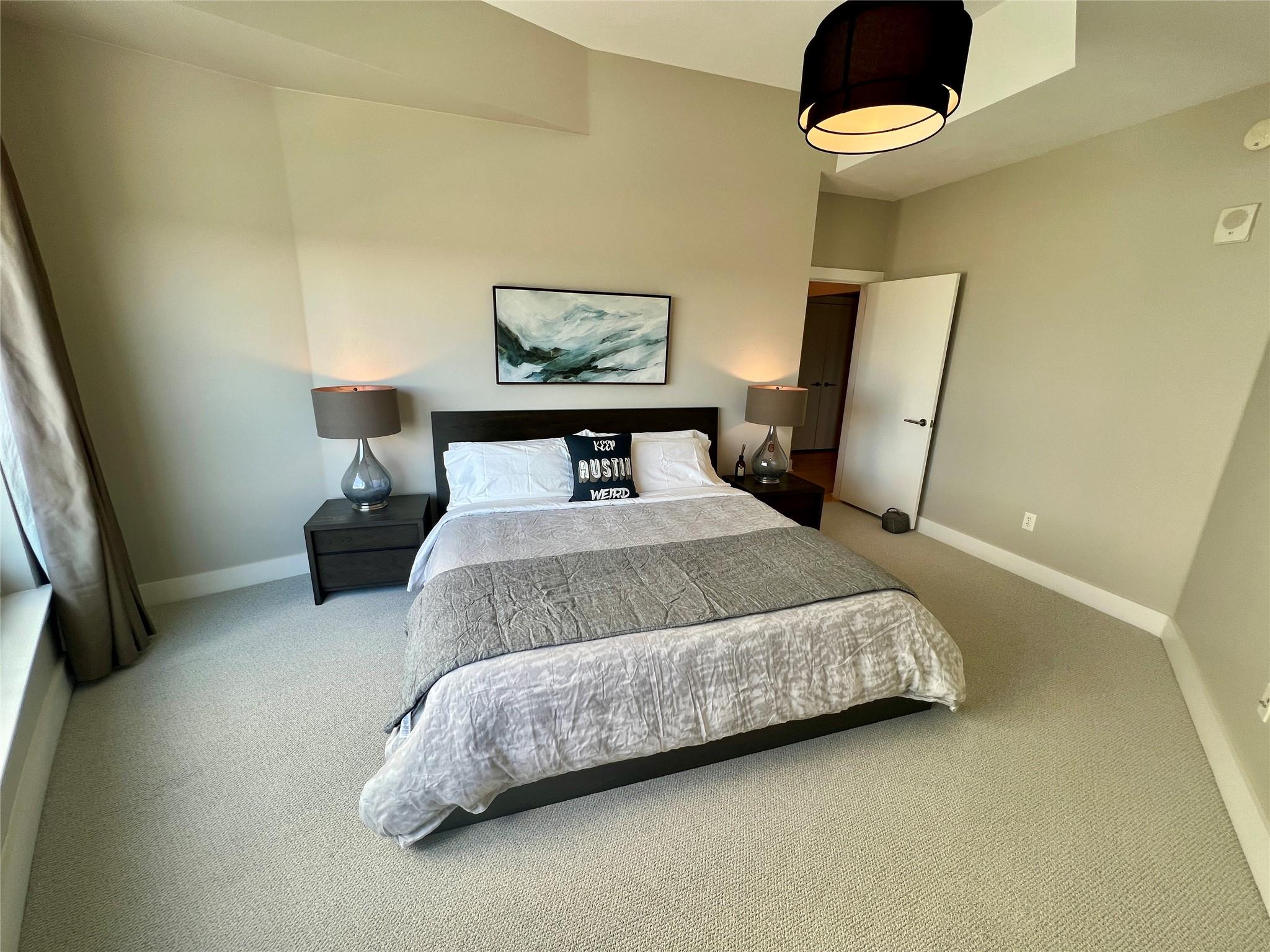 603 Davis St #2108 Property Photo 10
