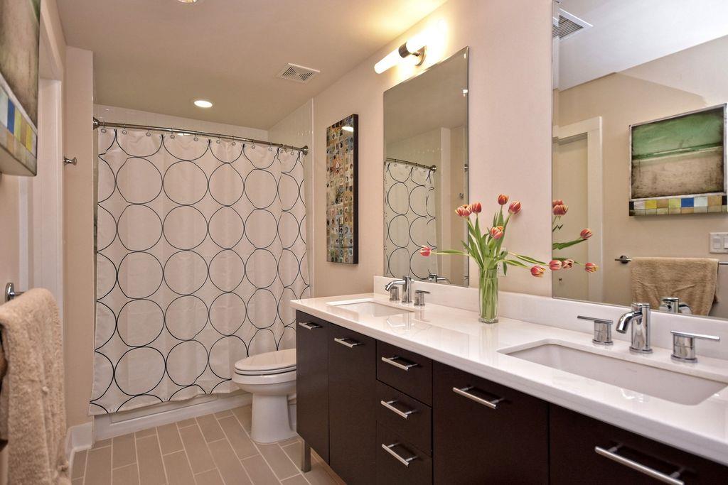 603 Davis St #2108 Property Photo 11