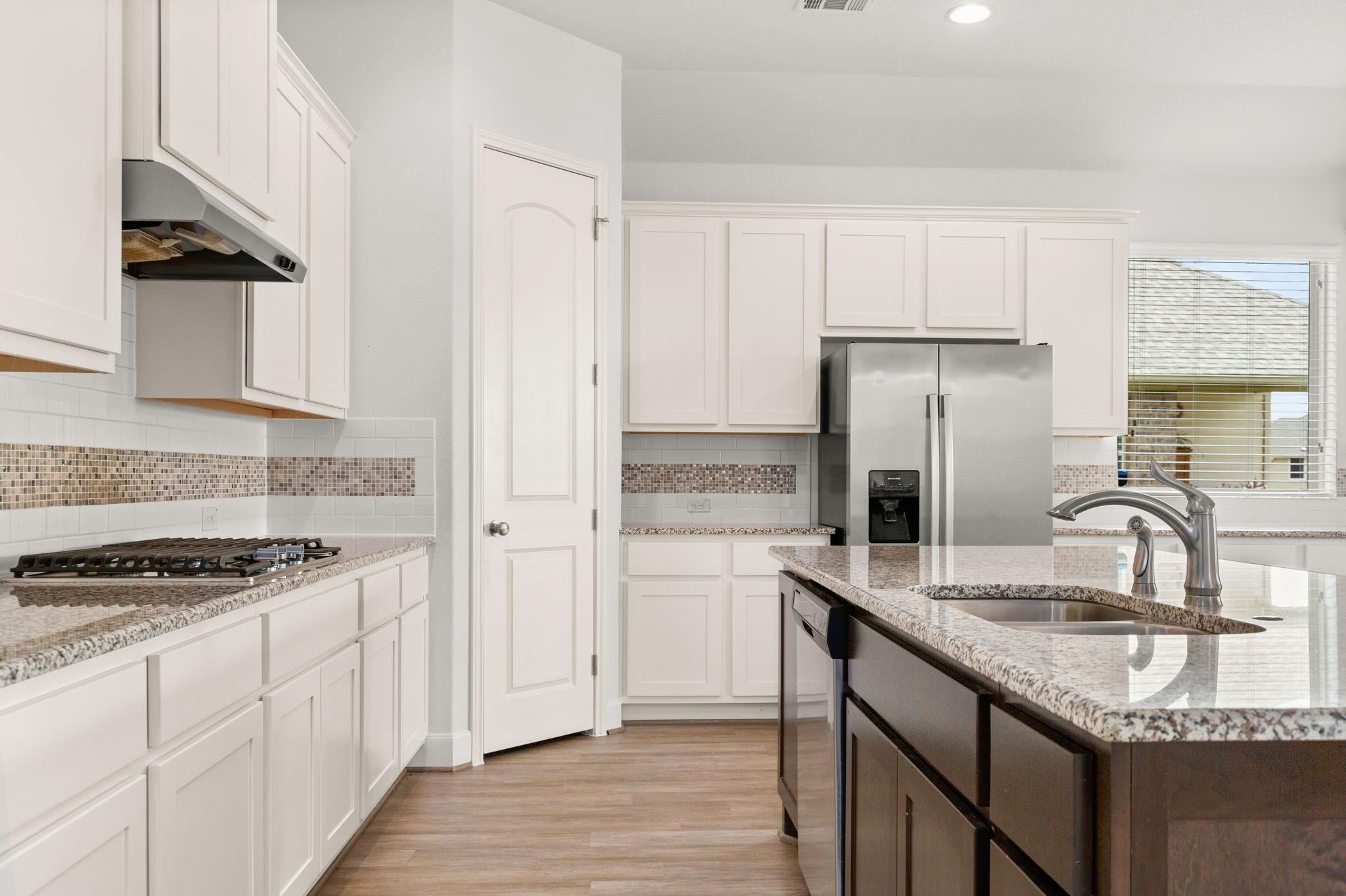 836 Silver Fox Property Photo 6