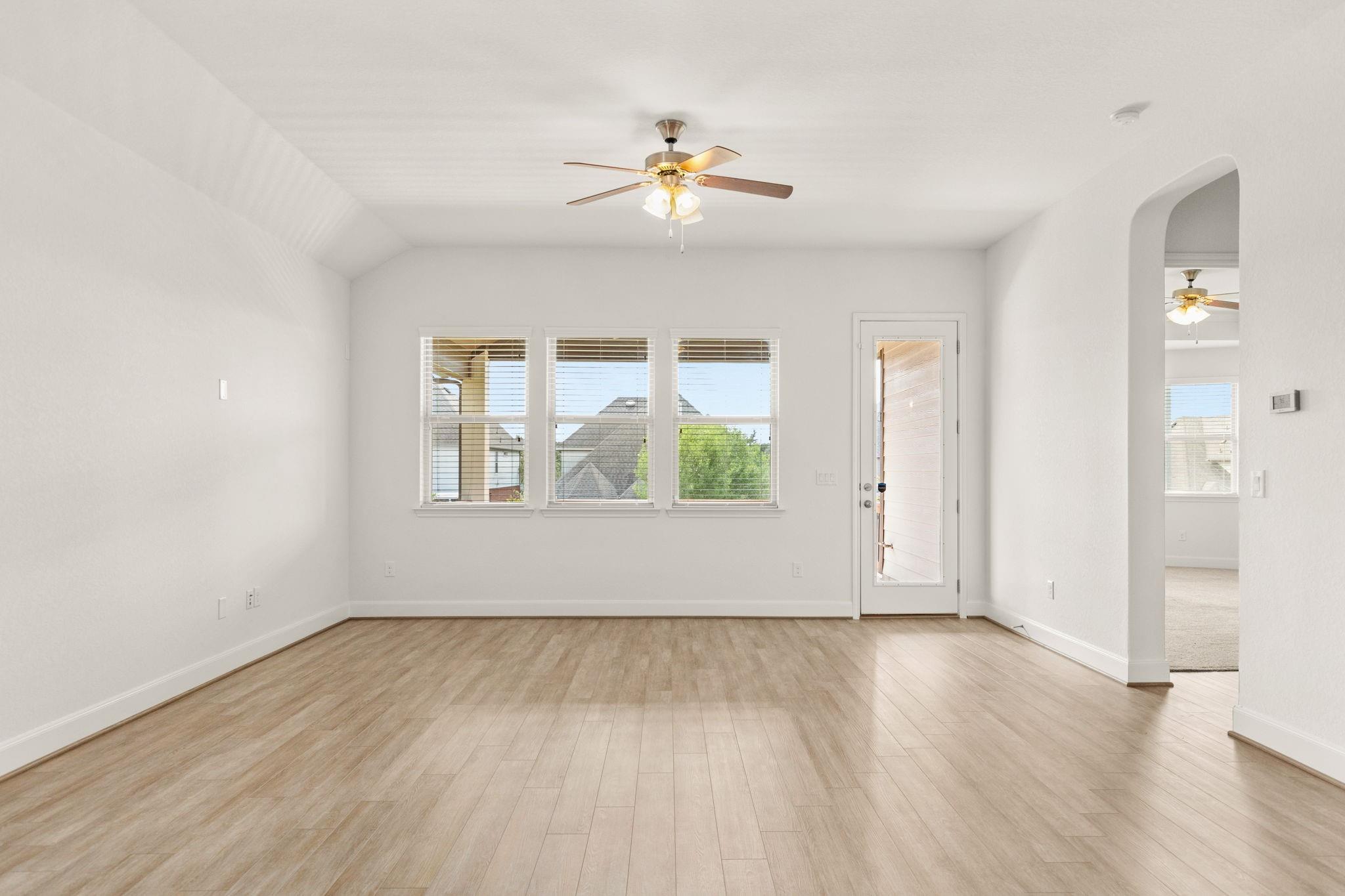 836 Silver Fox Property Photo 11