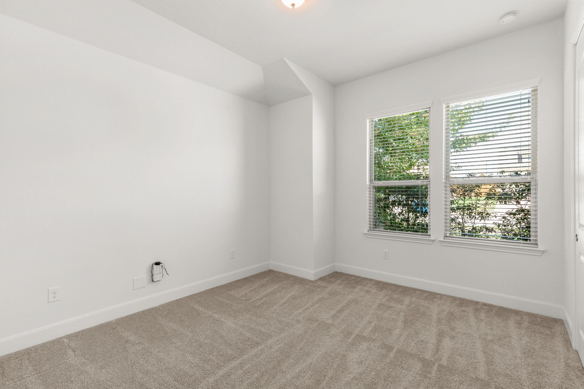 836 Silver Fox Property Photo 20