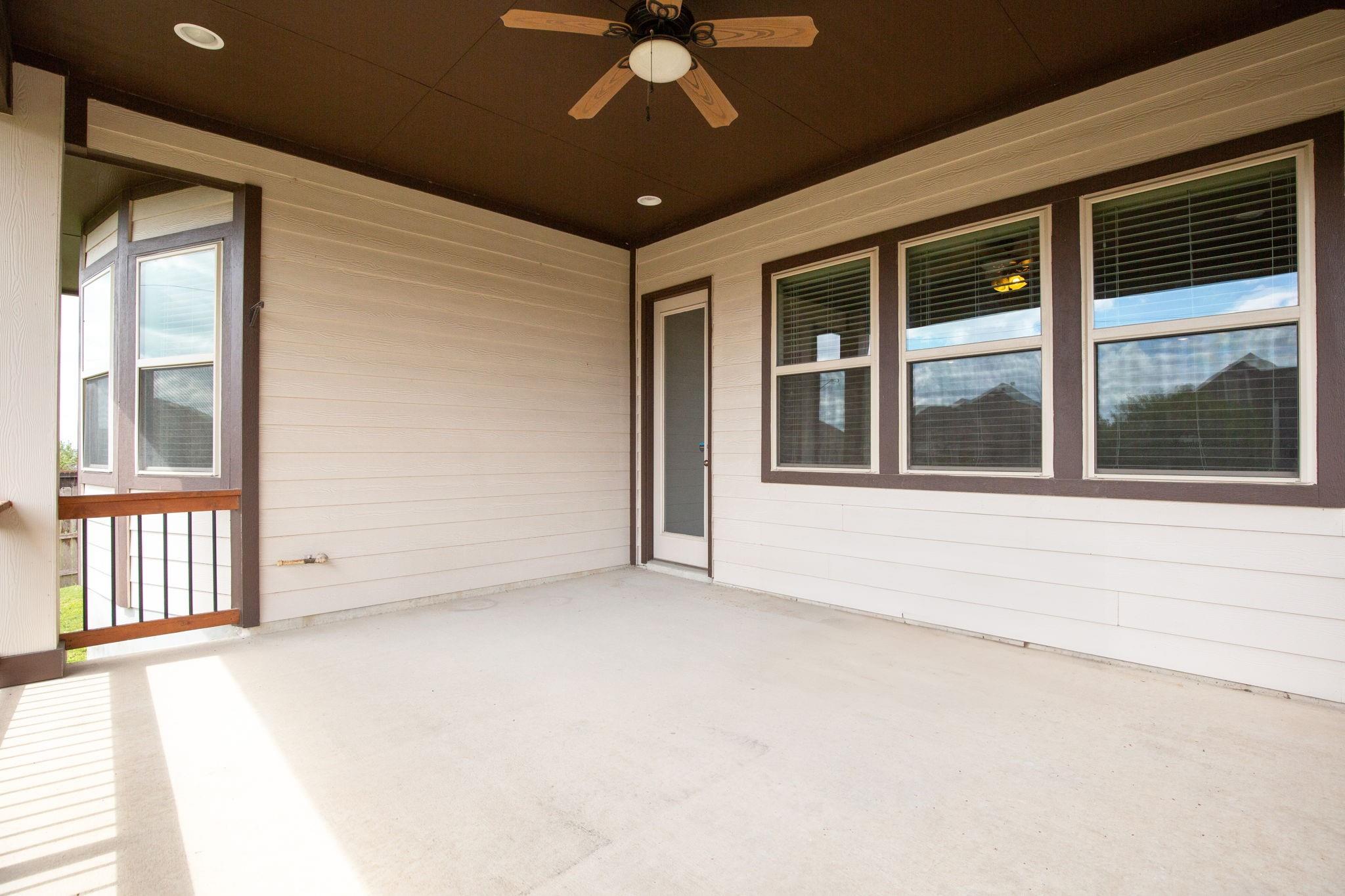 836 Silver Fox Property Photo 25