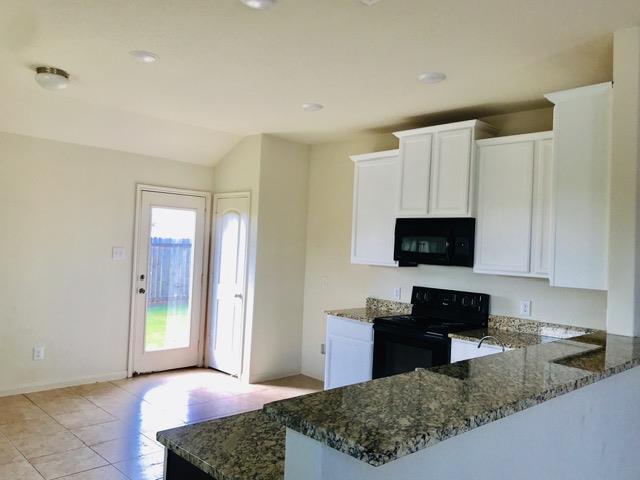 20105 Grover Cleveland Way Property Photo 9