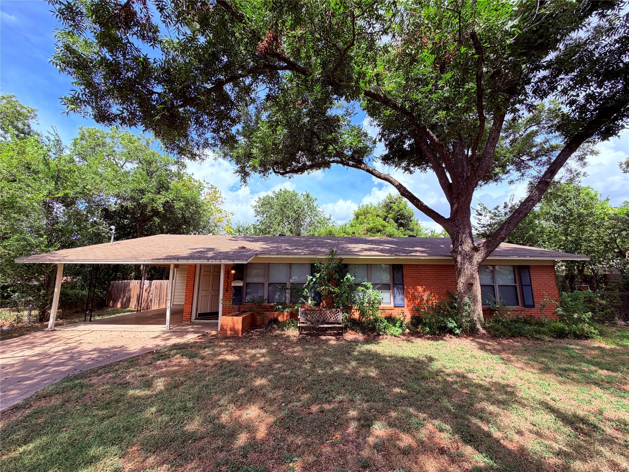 5915 Sunshine Dr Property Photo 1