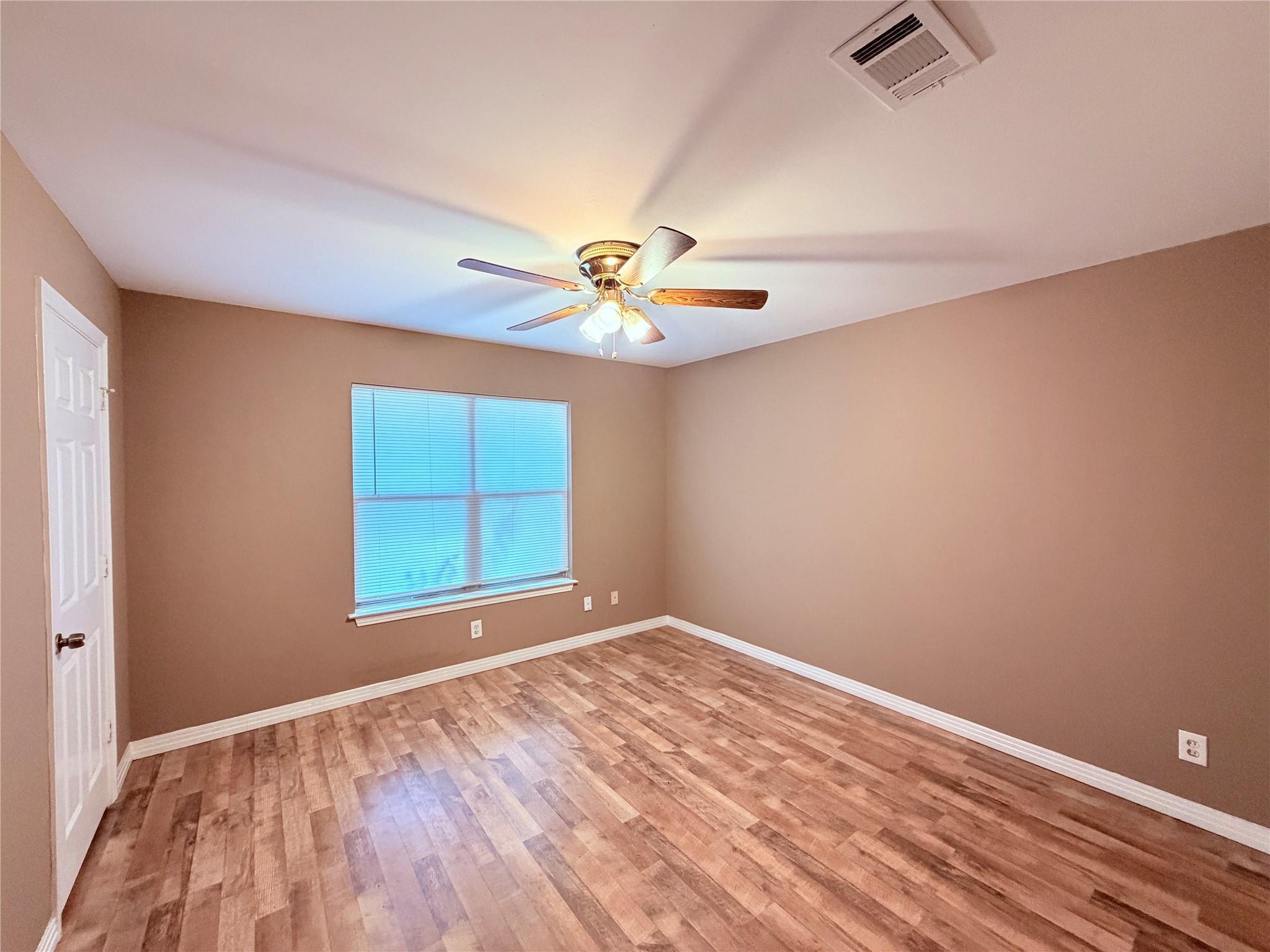 5915 Sunshine Dr Property Photo 17