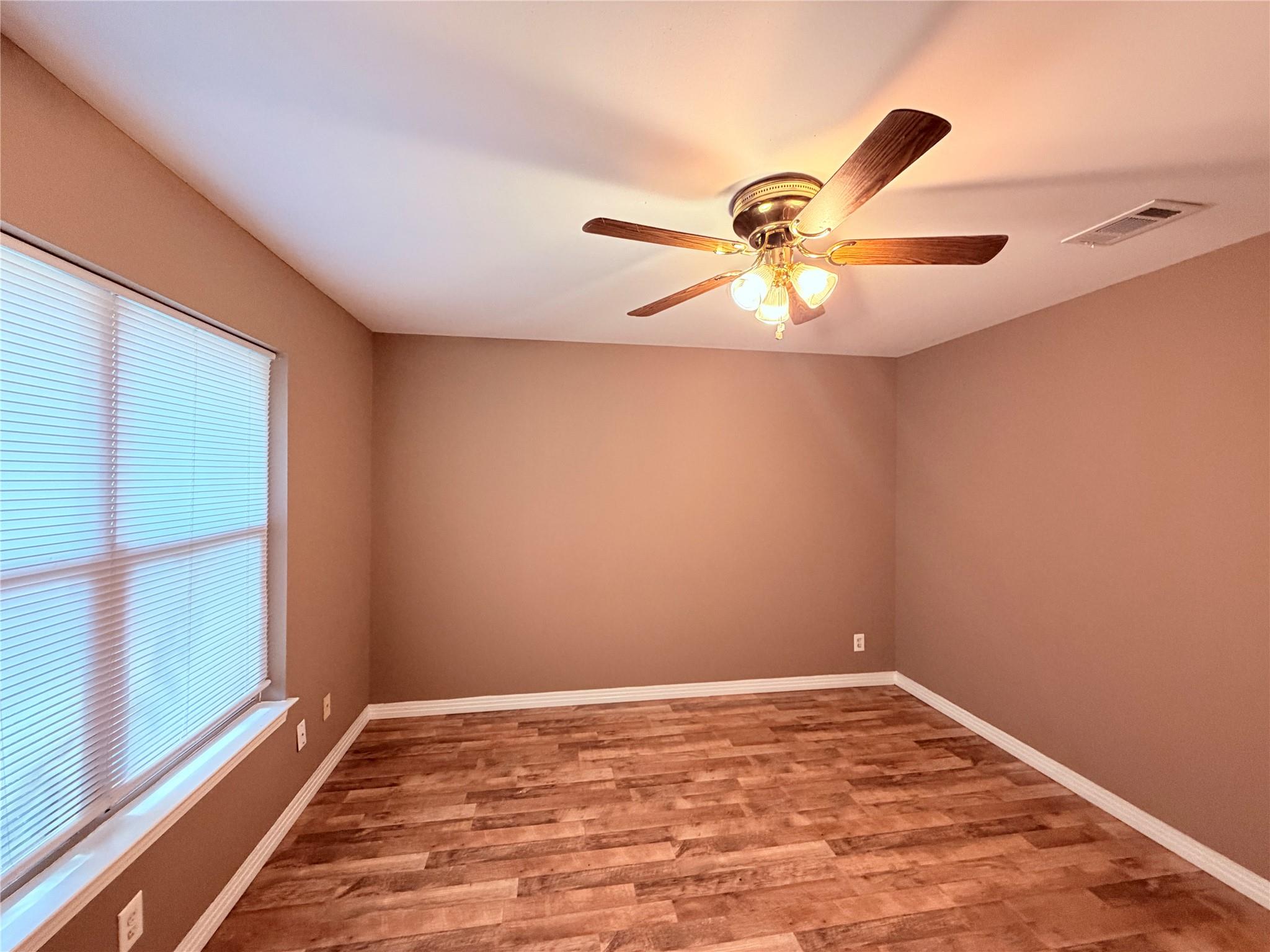 5915 Sunshine Dr Property Photo 19