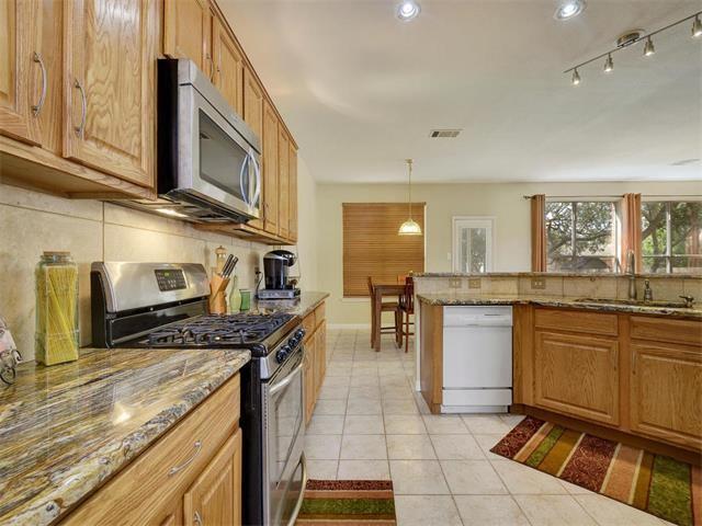 2400 Nan Ln Property Photo 4