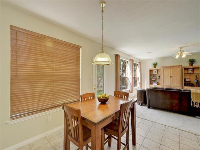 2400 Nan Ln Property Photo 7