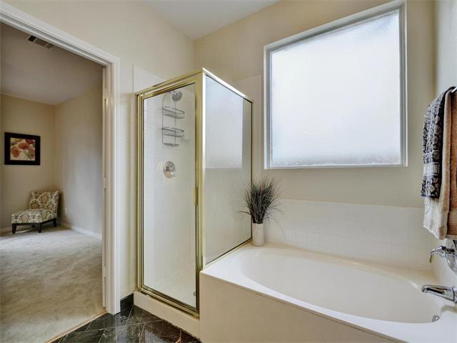 2400 Nan Ln Property Photo 11