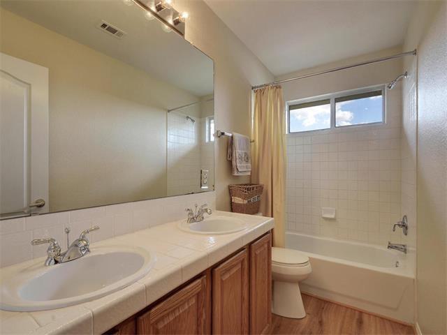 2400 Nan Ln Property Photo 13