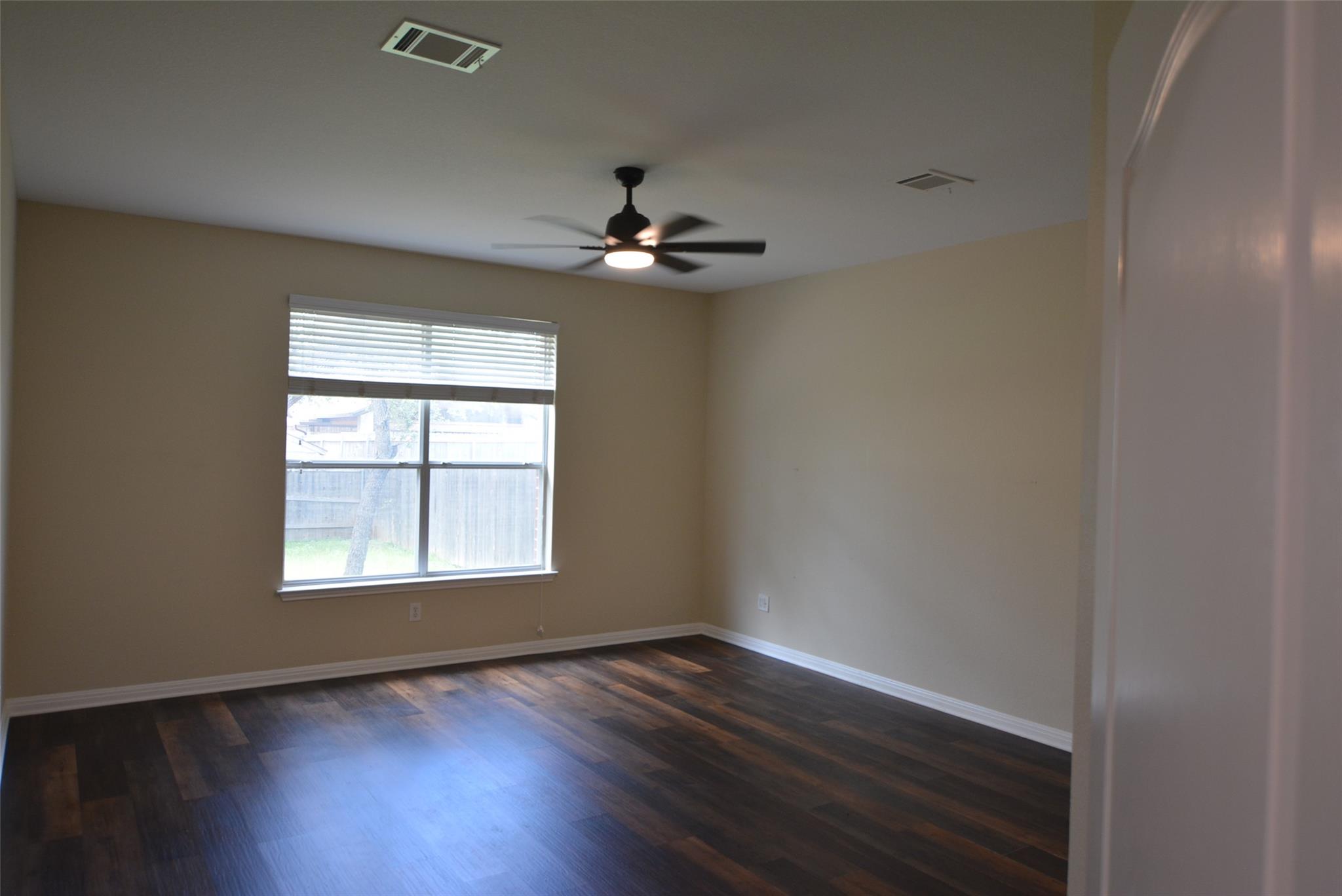 2400 Nan Ln Property Photo 24