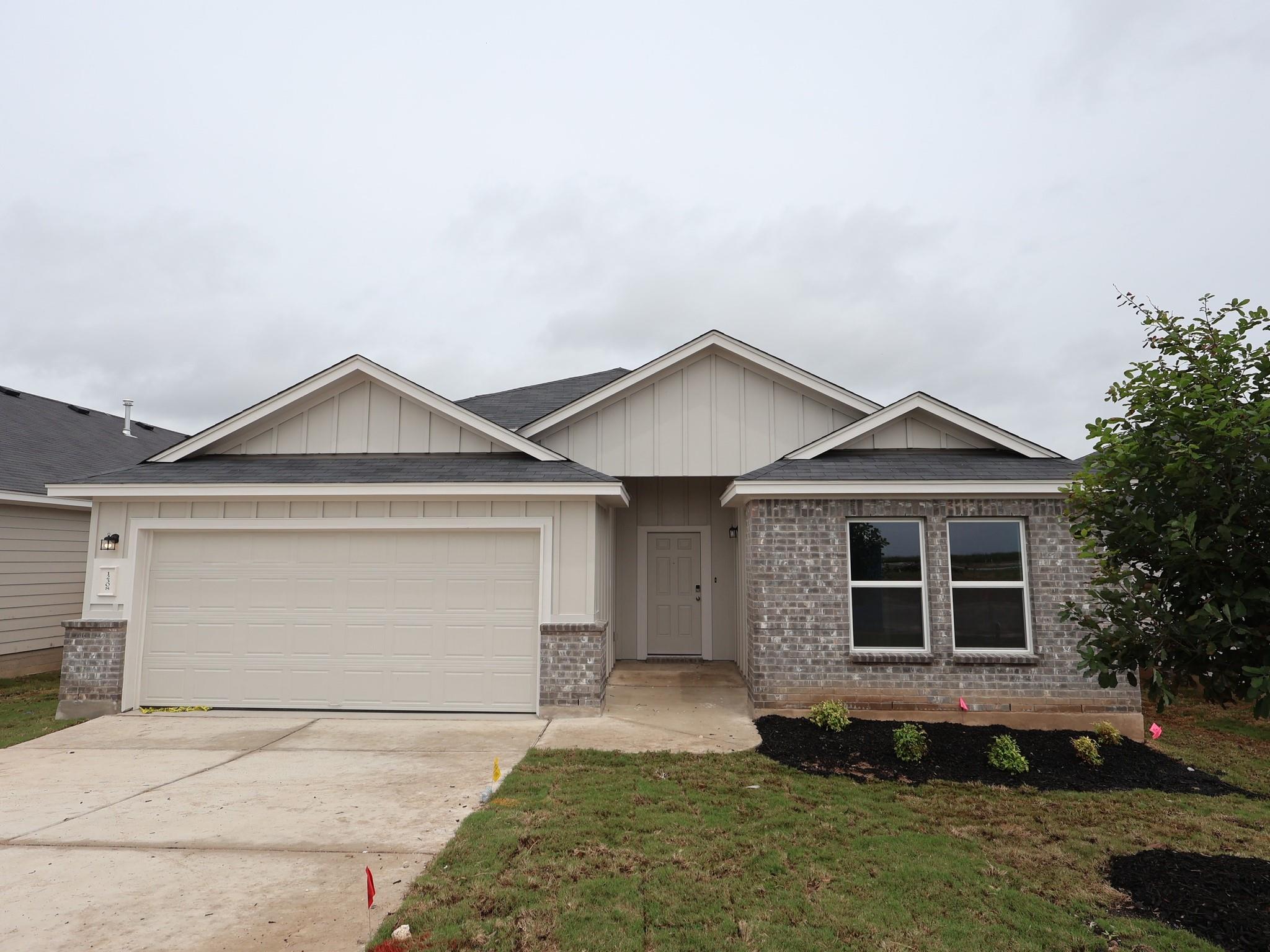 12308 Setting Peak Ln Property Photo 1