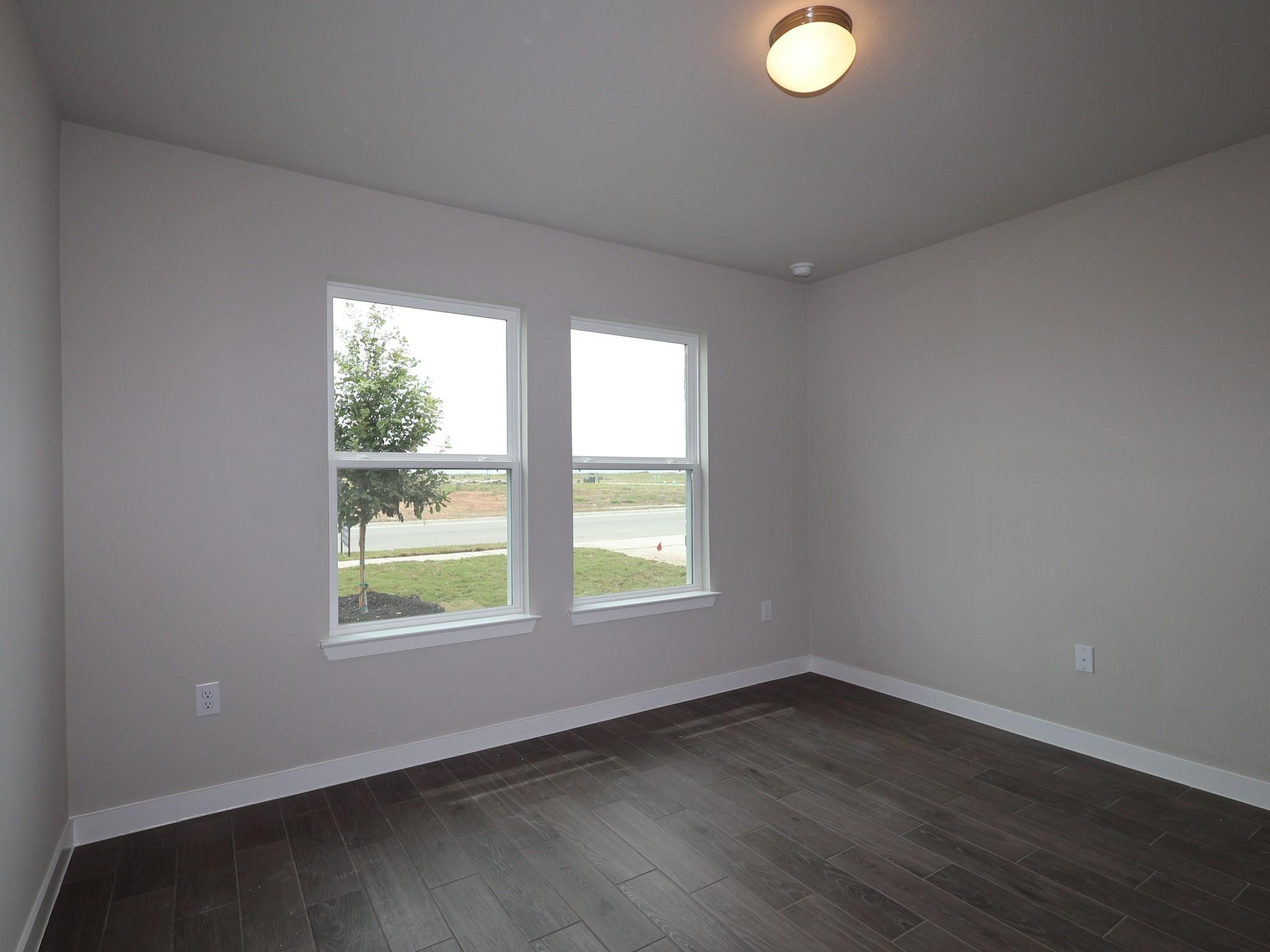 12308 Setting Peak Ln Property Photo 15