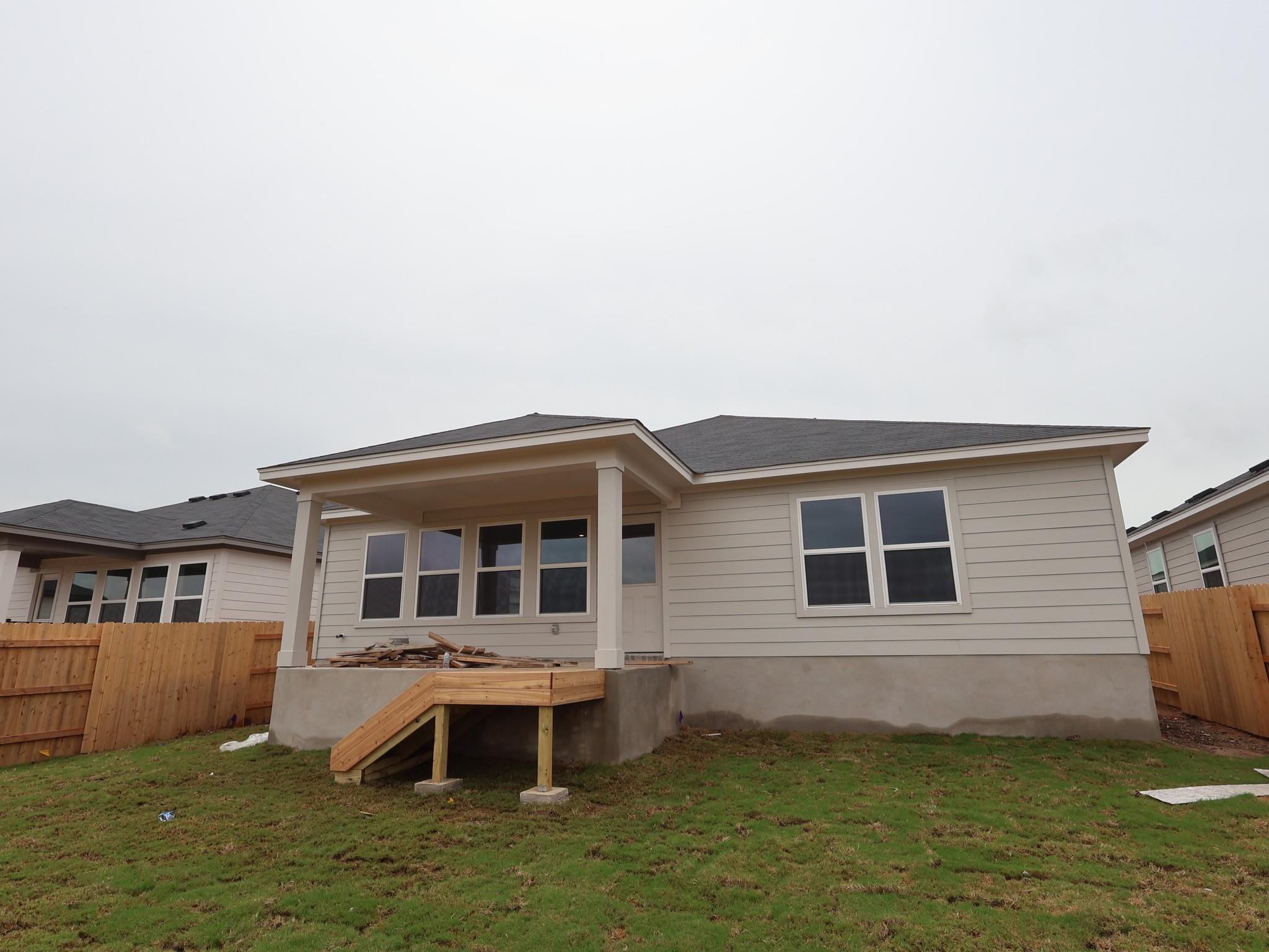 12308 Setting Peak Ln Property Photo 21