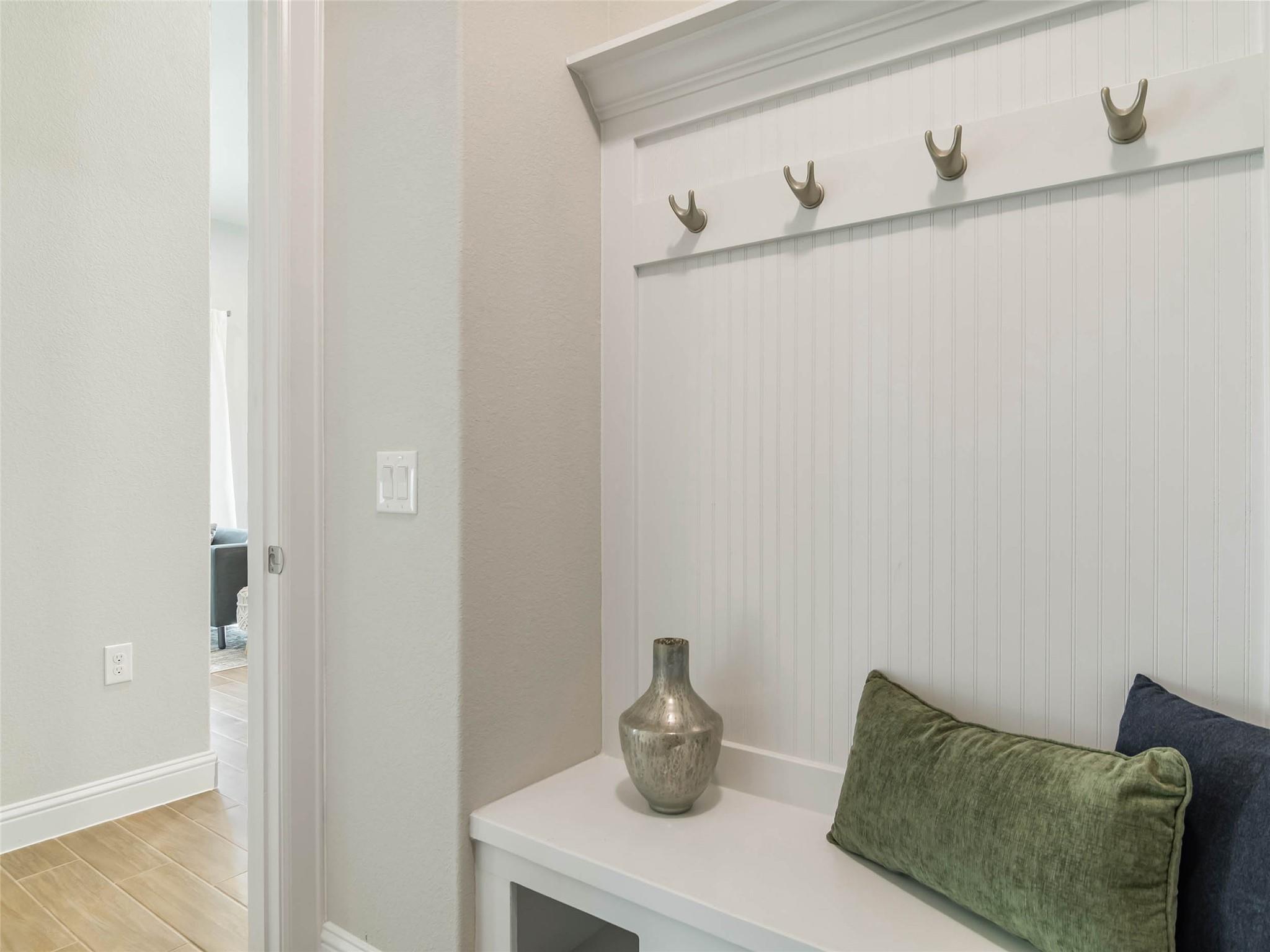 8505 Moccasin Path Property Photo 8