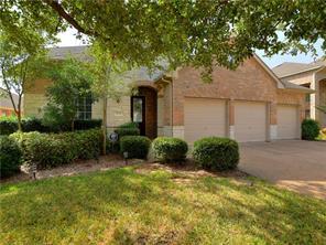 2737 Plantation Dr Property Photo 4