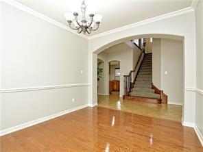 2737 Plantation Dr Property Photo 7