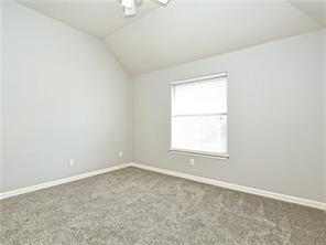 2737 Plantation Dr Property Photo 23