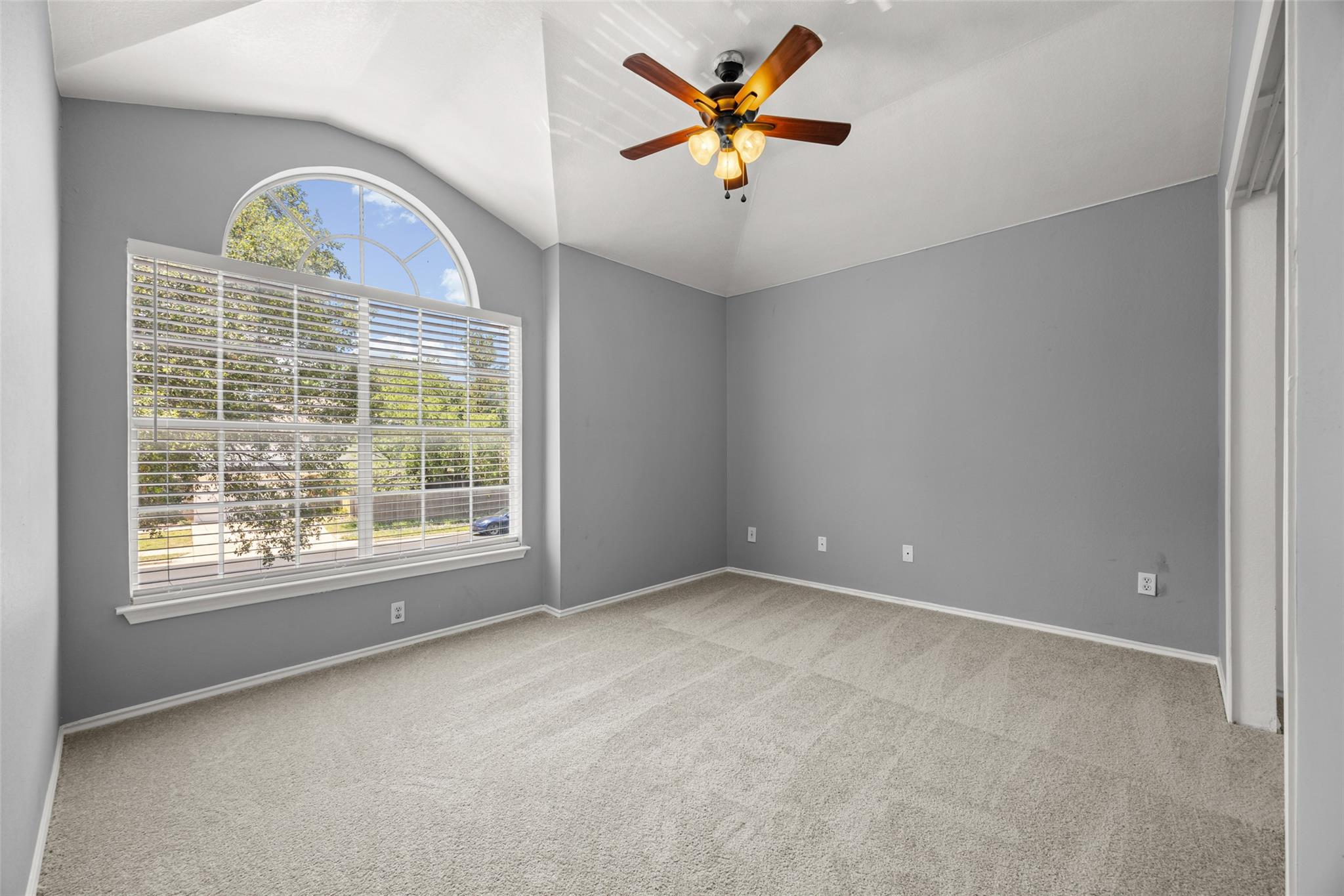 4604 Hoffman Dr Property Photo 17