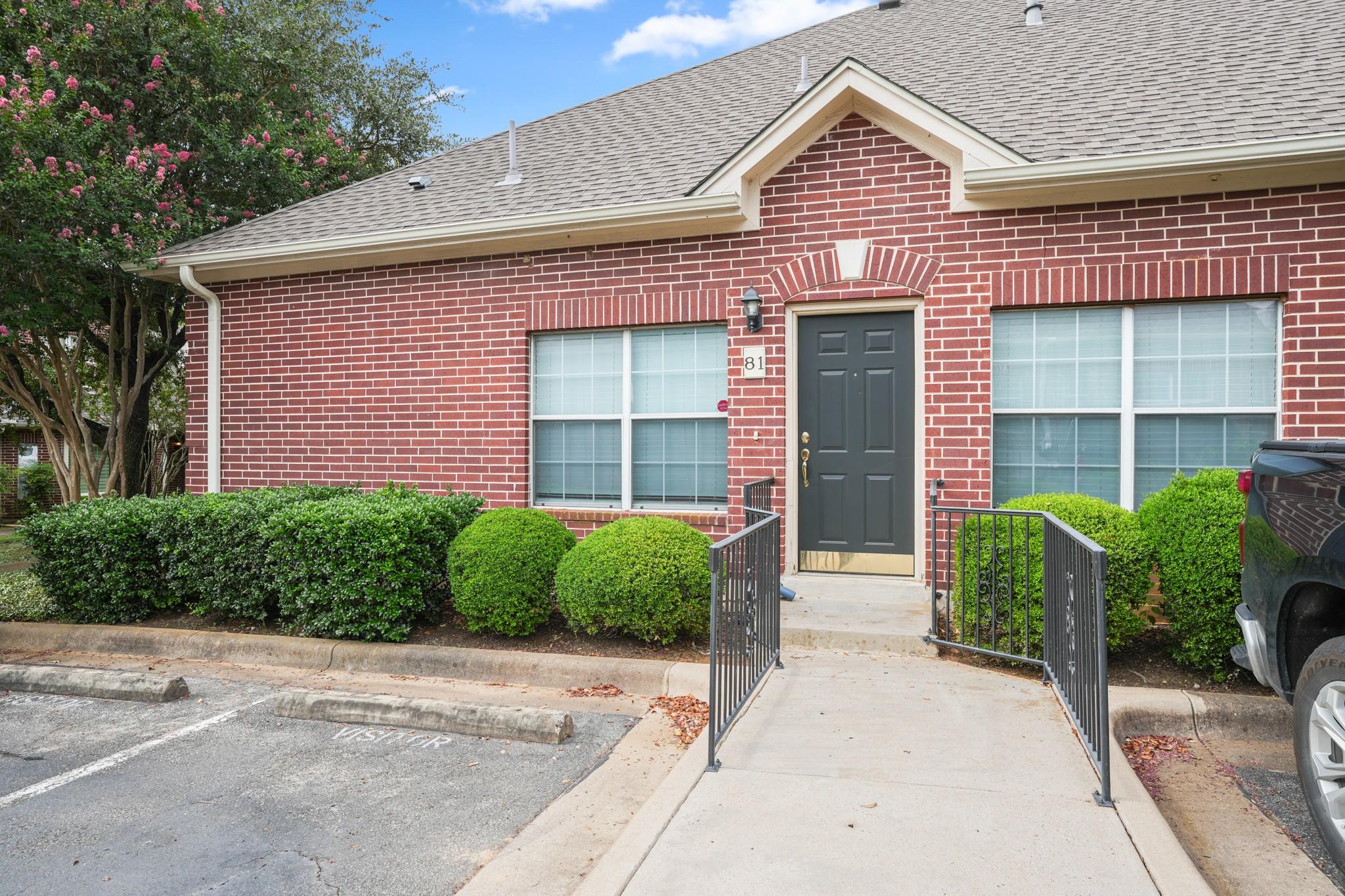 5515 Davis Ln #81 Property Photo 1