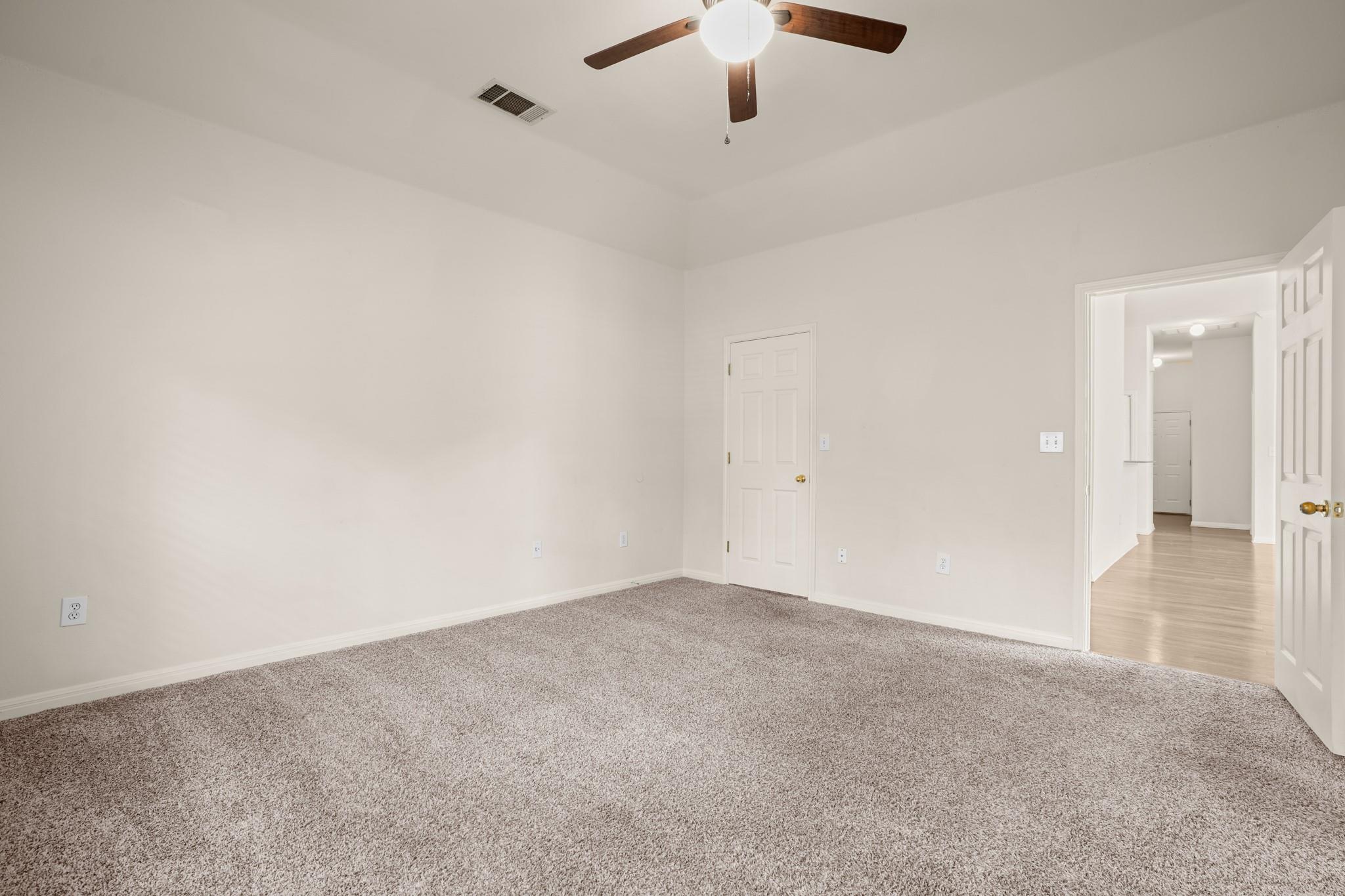 5515 Davis Ln #81 Property Photo 24