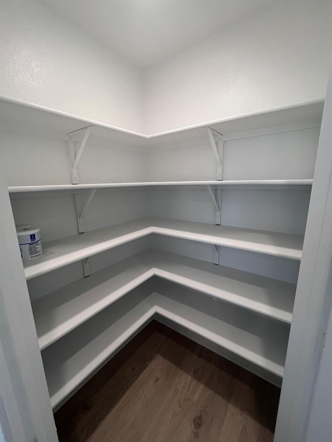 428 Lake Sweetwater Ln Property Photo 10