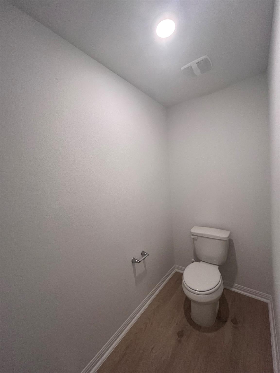 428 Lake Sweetwater Ln Property Photo 24