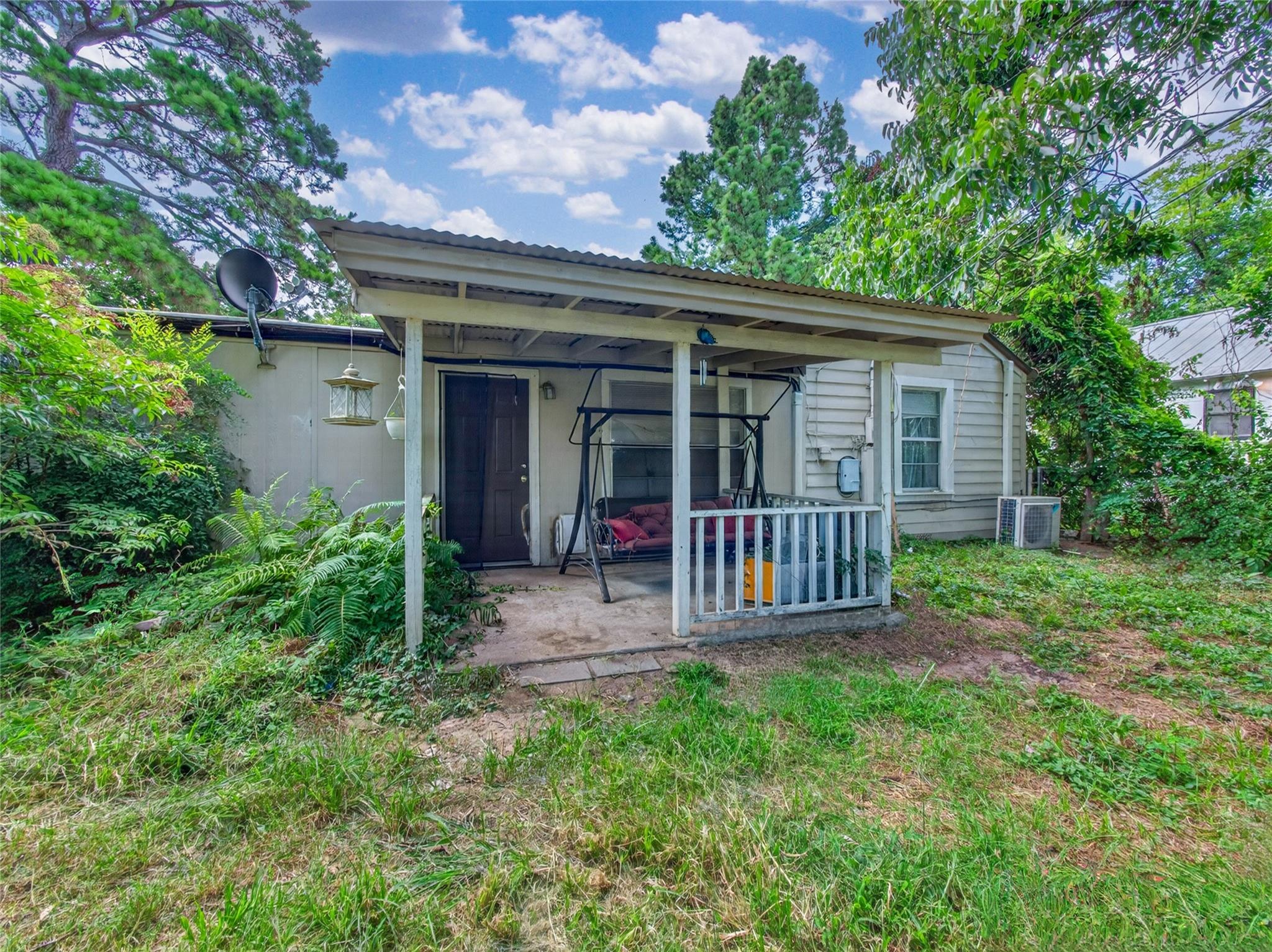 203 Hudgins St Property Photo 24