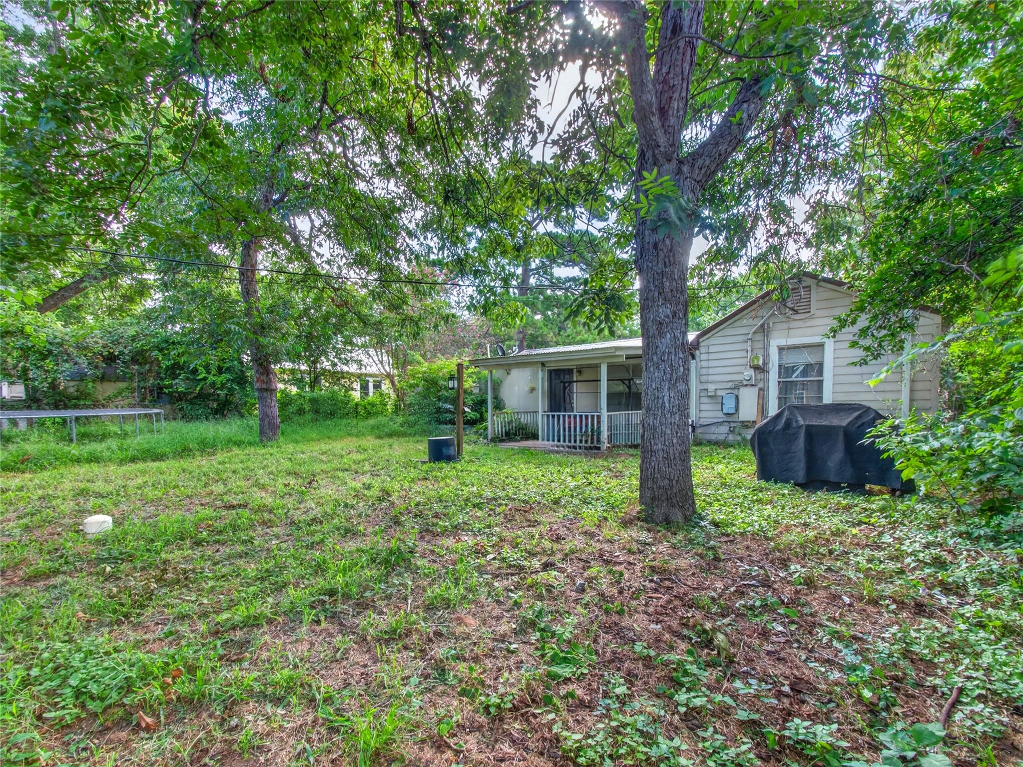 203 Hudgins St Property Photo 26