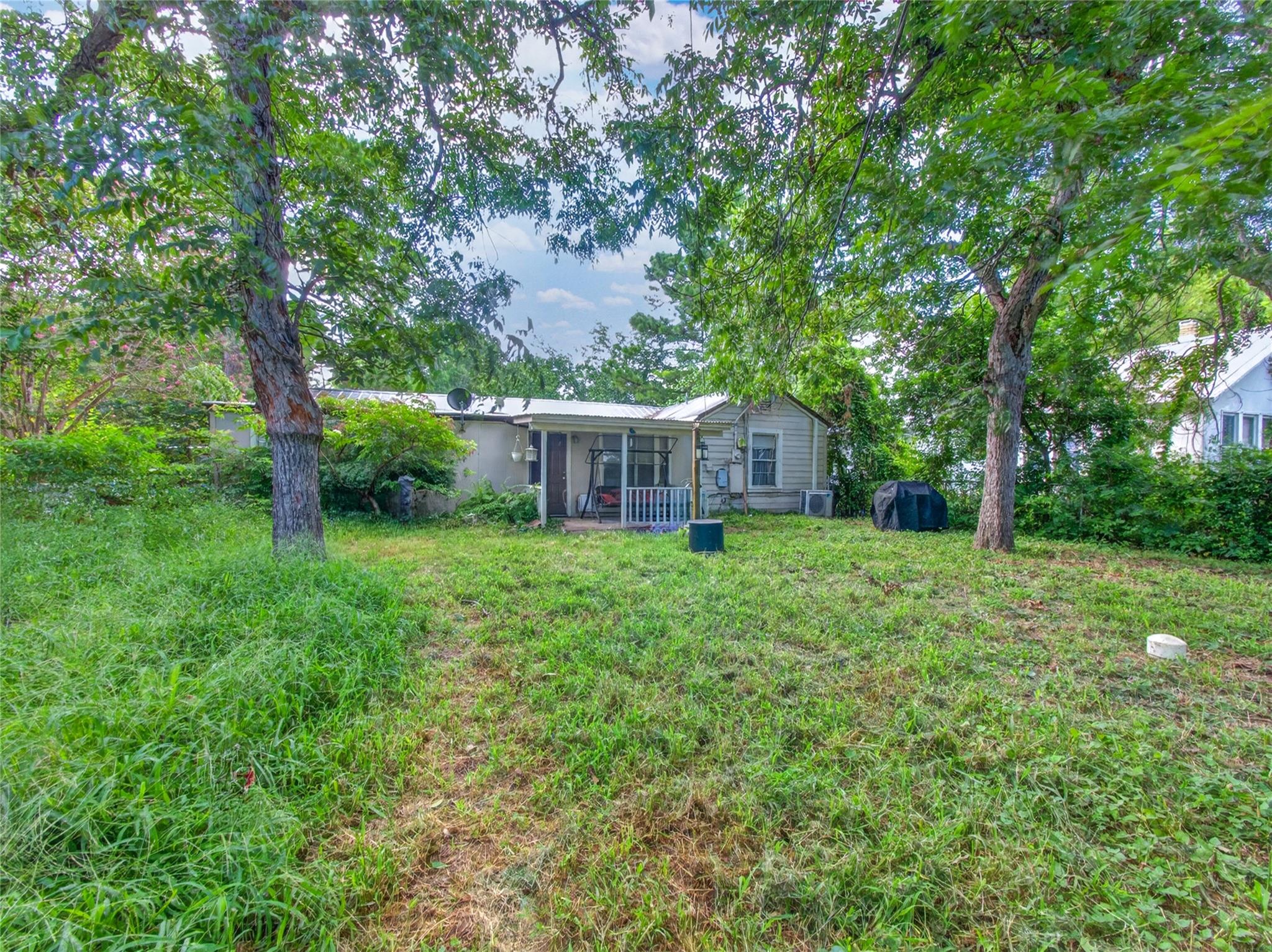 203 Hudgins St Property Photo 27