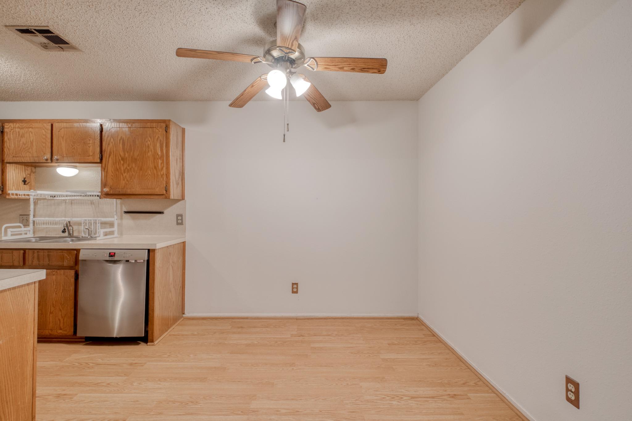 11116 Wandering Way Property Photo 9