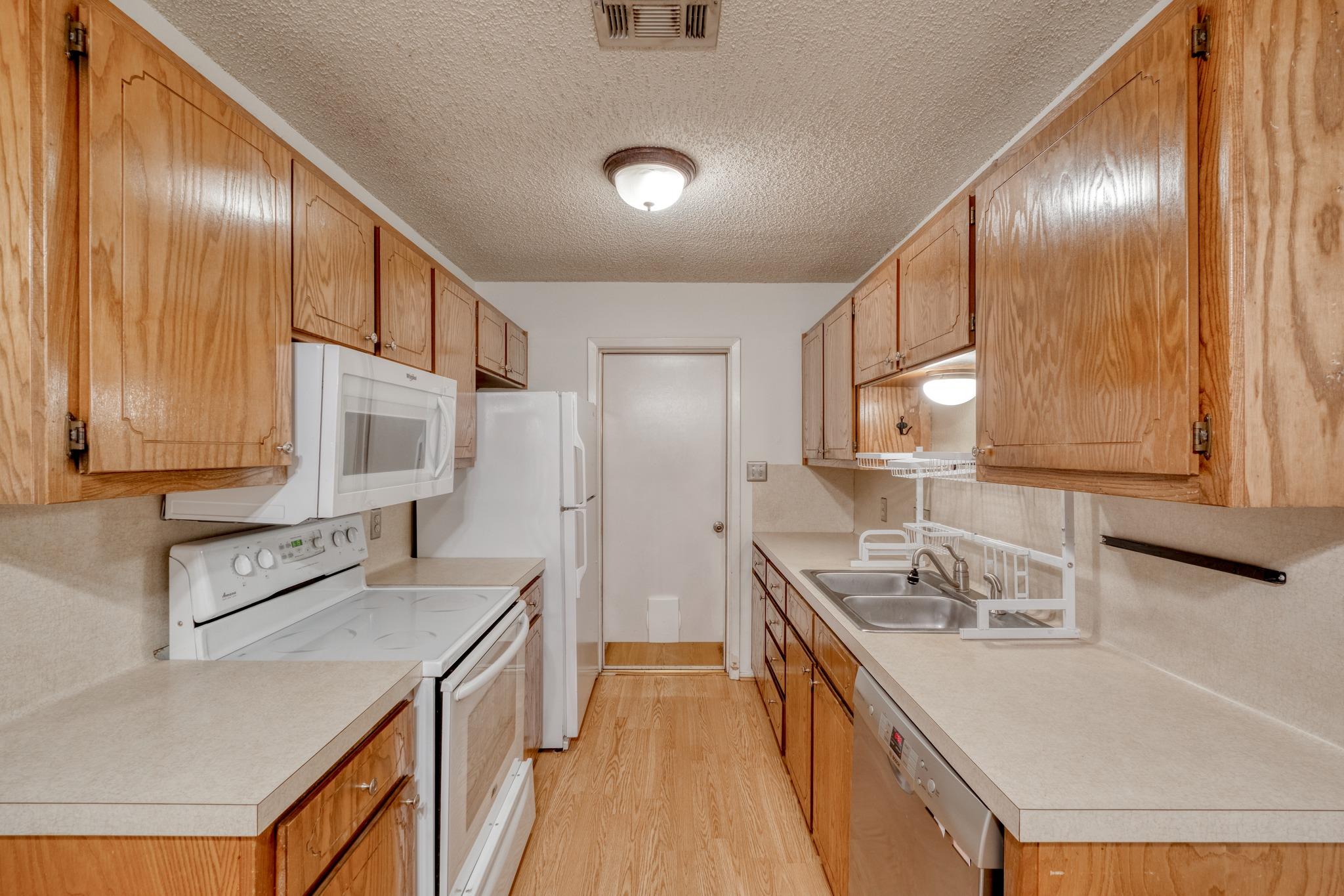 11116 Wandering Way Property Photo 11