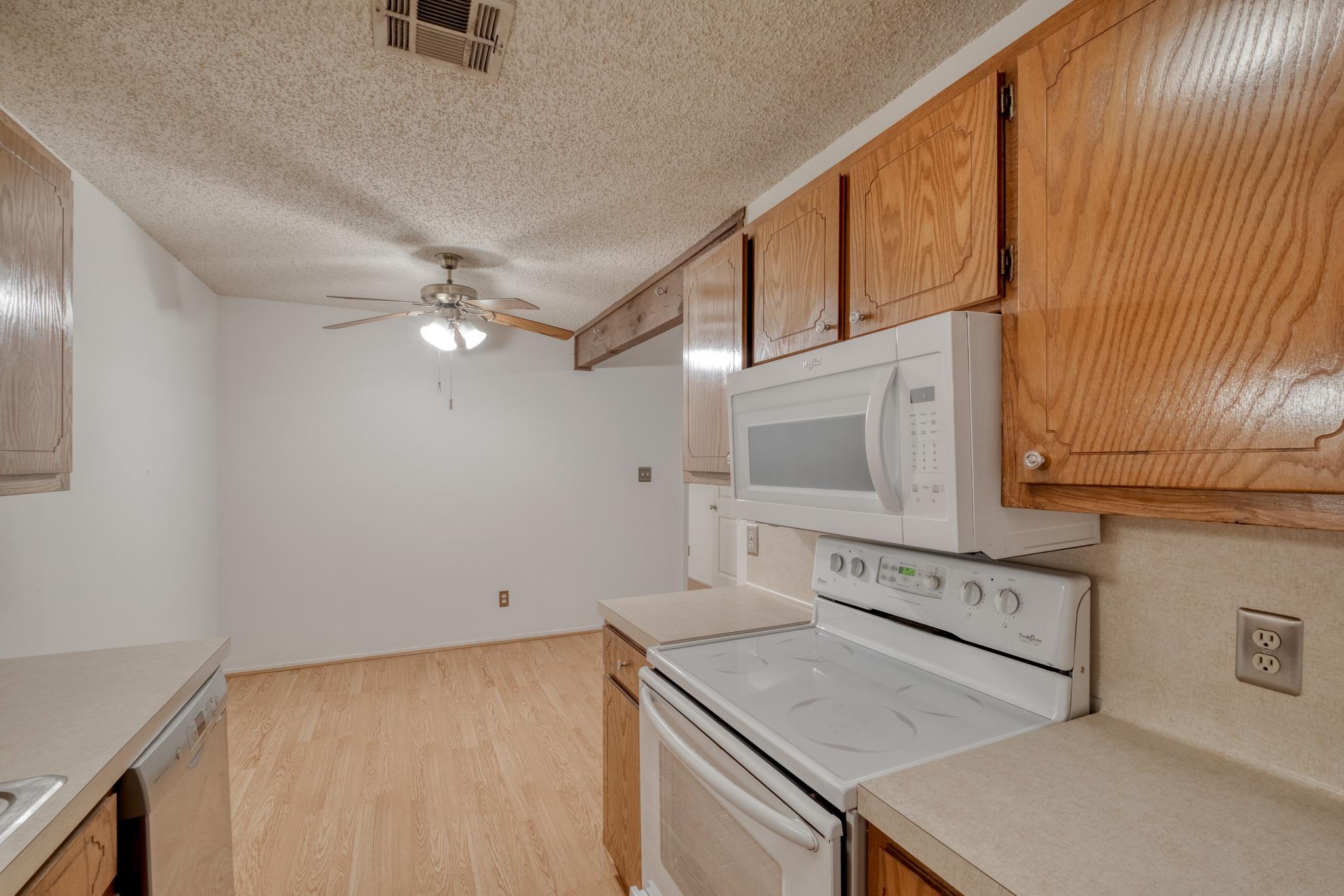 11116 Wandering Way Property Photo 13