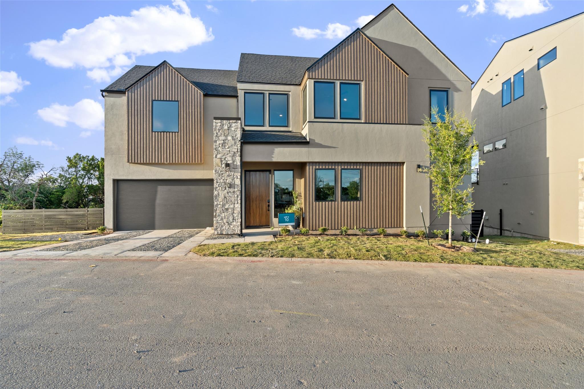 9803 Ribelin Ranch Ct #9 Property Photo 1