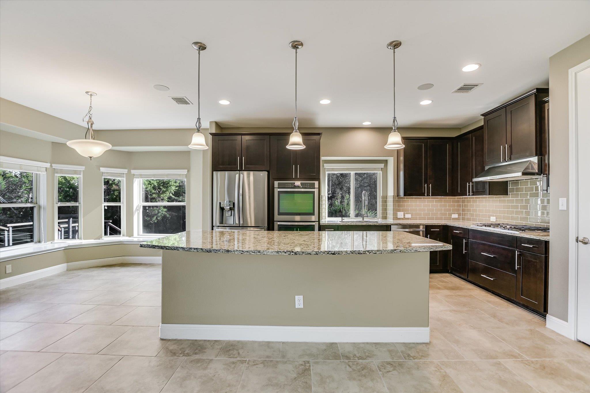 7733 Aria Loop Property Photo 8
