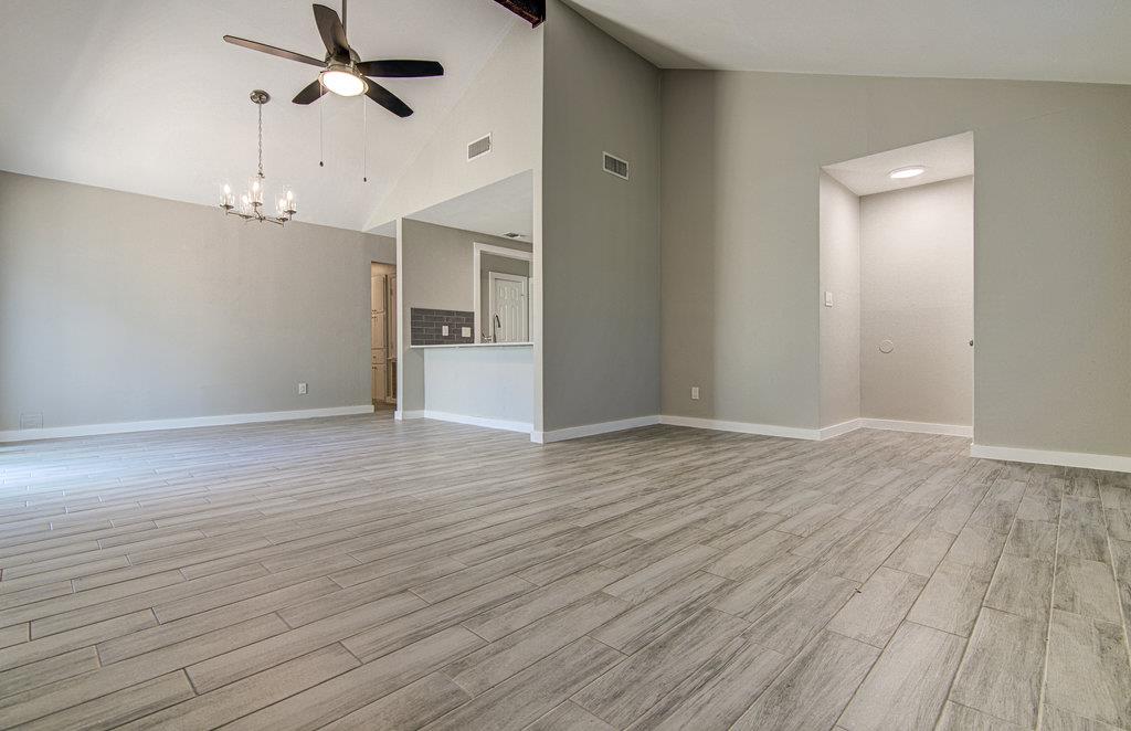 1603 Dale Cv #a Property Photo 3