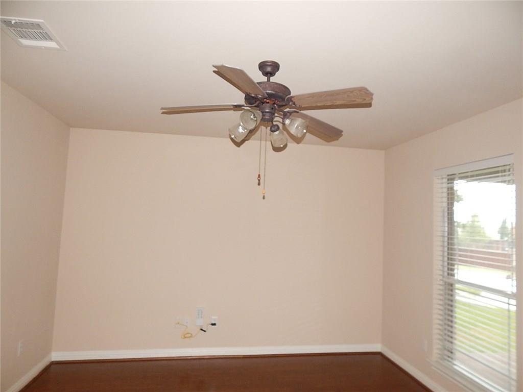 4300 Hidden Lake Xing Property Photo 6